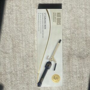 Hot Tools Curling Iron